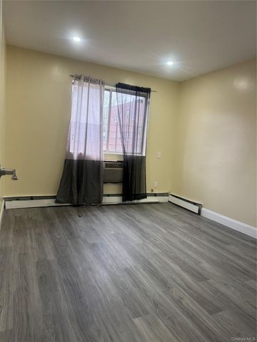 917 E 82nd Street, Brooklyn, NY 11236