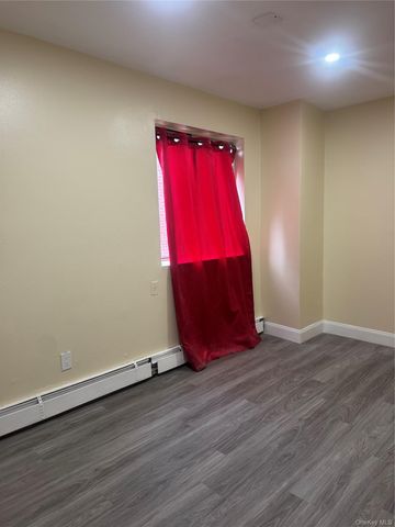 917 E 82nd Street, Brooklyn, NY 11236