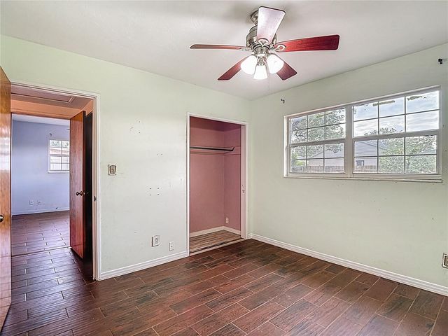 2906 W PARIS STREET, Tampa, FL 33614