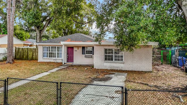 2906 W PARIS STREET, Tampa, FL 33614