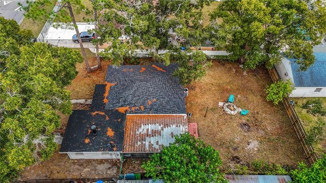 2906 W PARIS STREET, Tampa, FL 33614