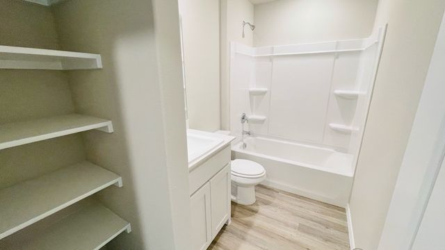 10612 SUNRISE CREEK Drive, Fort Worth, TX 76036