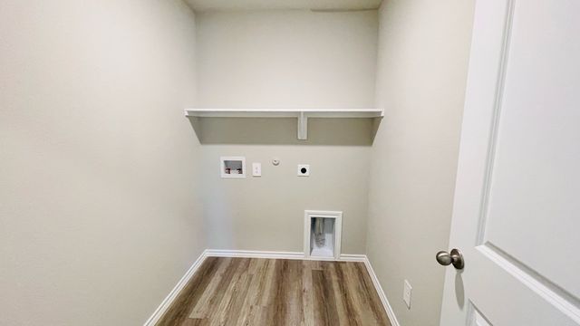 10612 SUNRISE CREEK Drive, Fort Worth, TX 76036