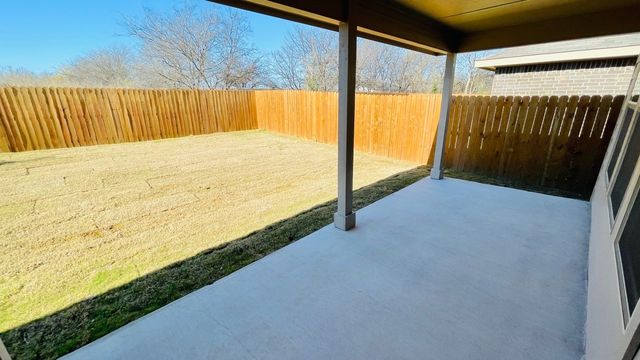 10612 SUNRISE CREEK Drive, Fort Worth, TX 76036