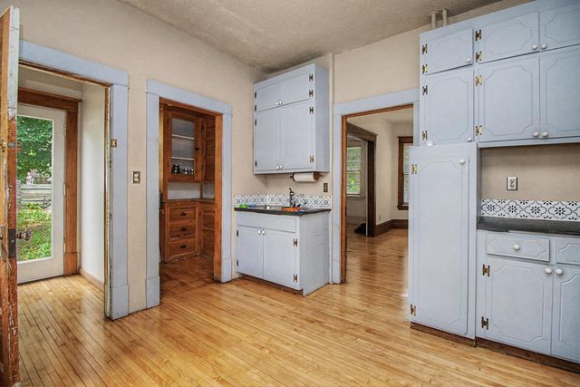 1911 Pierce Street NE, Minneapolis, MN 55418