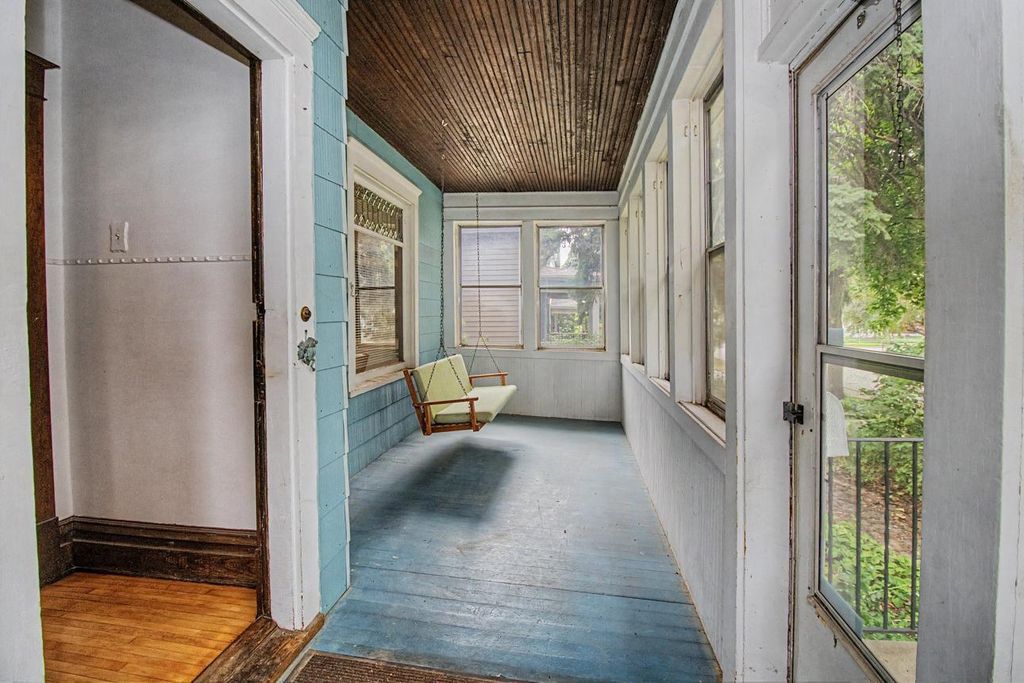 1911 Pierce Street NE, Minneapolis, MN 55418 — photo 3