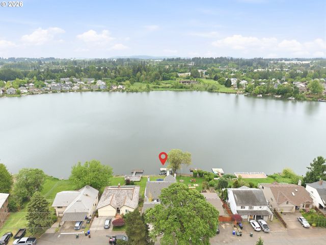 21014 Ne INTERLACHEN Ln, Fairview, OR 97024