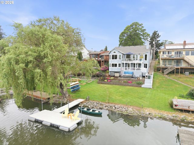 21014 Ne INTERLACHEN Ln, Fairview, OR 97024