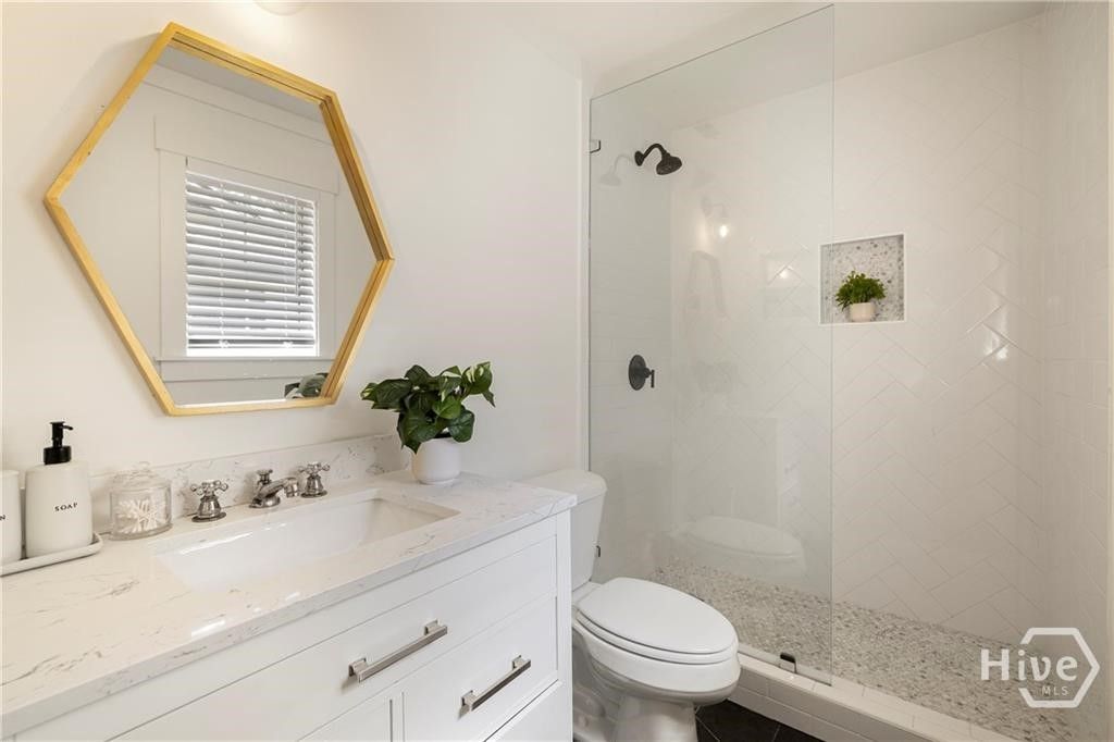 Image 29 of property listing at 503 Stuart Court, Savannah, GA 31405