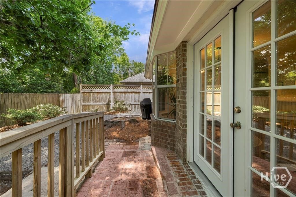 Image 40 of property listing at 503 Stuart Court, Savannah, GA 31405