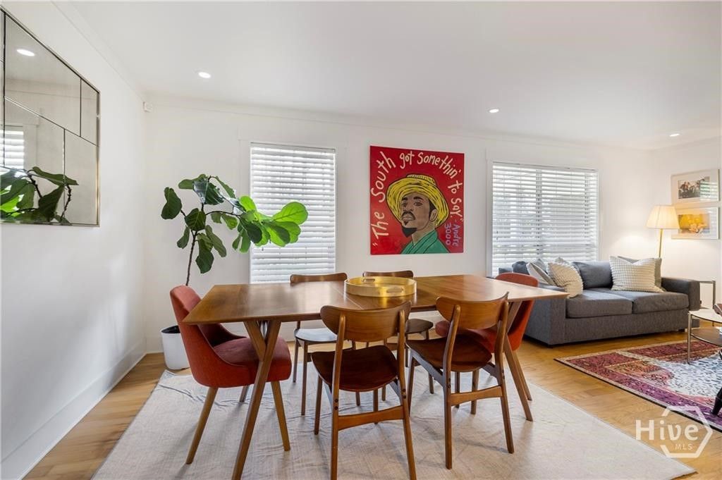 Image 6 of property listing at 503 Stuart Court, Savannah, GA 31405