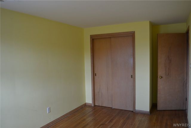 208 W Elmview Avenue, Lackawanna, NY 14218