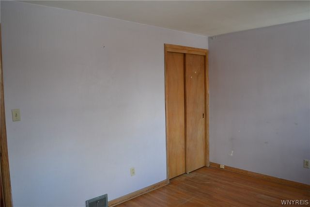 208 W Elmview Avenue, Lackawanna, NY 14218