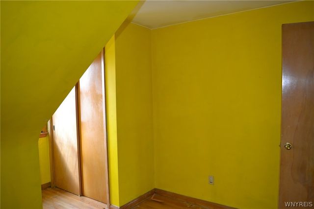 208 W Elmview Avenue, Lackawanna, NY 14218