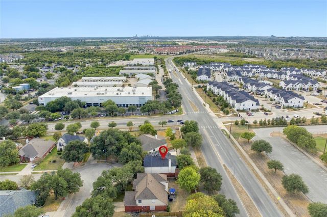 910 Point Run DR, Pflugerville, TX 78660