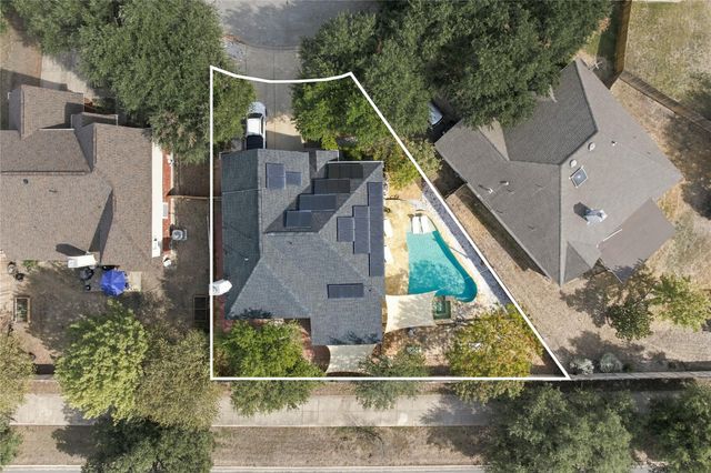 910 Point Run DR, Pflugerville, TX 78660
