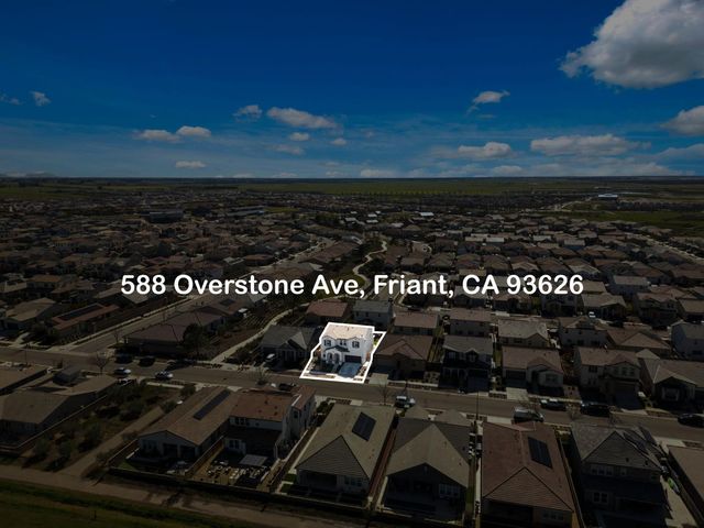 588 Overstone Avenue, Madera, CA 93636