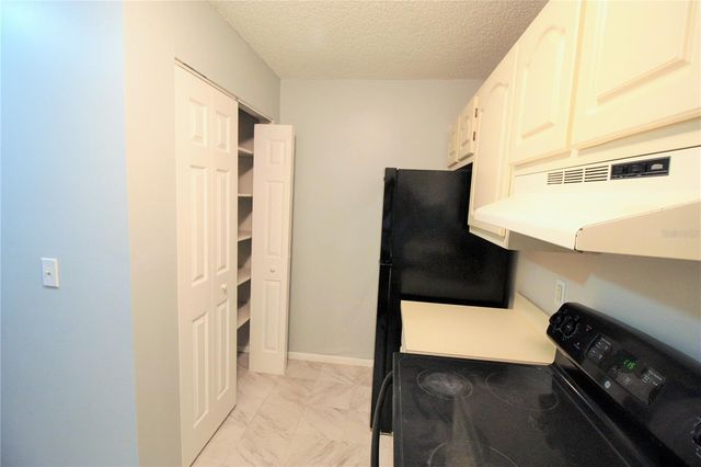 660 KENWICK CIRCLE 104, Casselberry, FL 32707