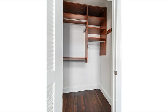 1 Primus Ave 7, Boston, MA 02114