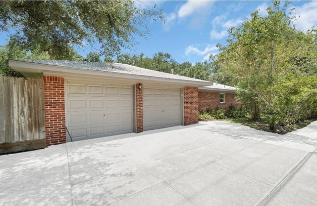 5474 Imogene Street, Houston, TX 77096