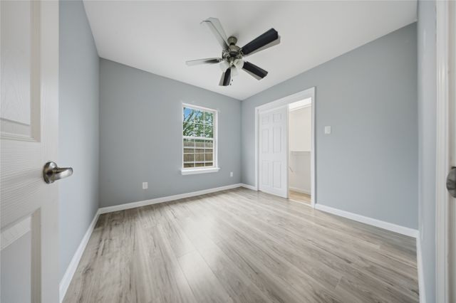 2350 W Cherry Street, Paris, TX 75460