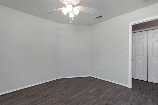 8112 Arbor Avenue, Fort Worth, TX 76116