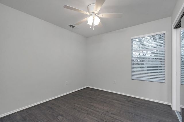 8112 Arbor Avenue, Fort Worth, TX 76116