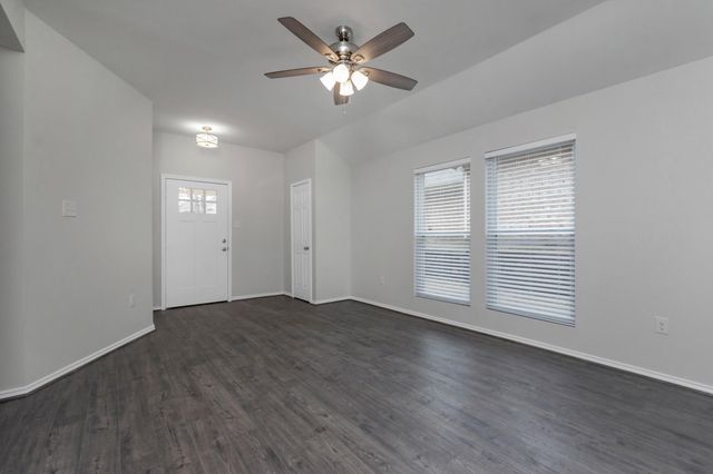 8112 Arbor Avenue, Fort Worth, TX 76116