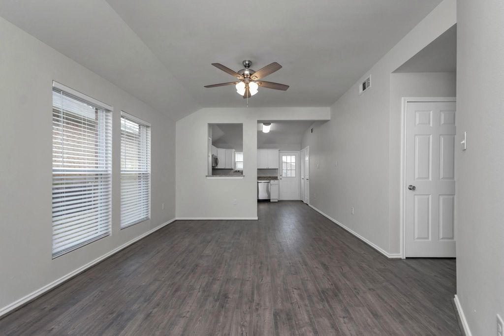 8112 Arbor Avenue, Fort Worth, TX 76116 — photo 3