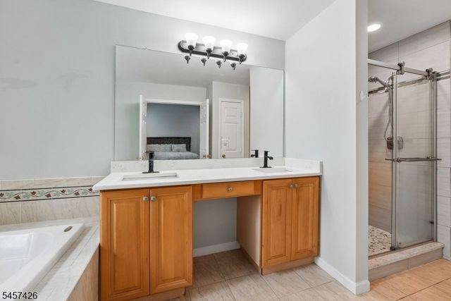 19 Jackson Ave, Montgomery Twp., NJ 08540