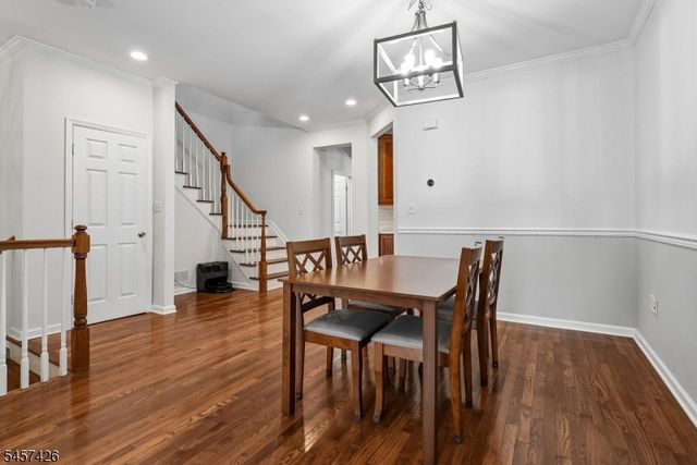 19 Jackson Ave, Montgomery Twp., NJ 08540