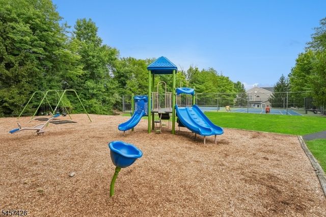 19 Jackson Ave, Montgomery Twp., NJ 08540