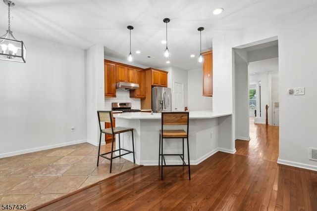 19 Jackson Ave, Montgomery Twp., NJ 08540
