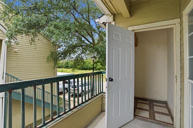 4115 Esters Road 712, Irving, TX 75038