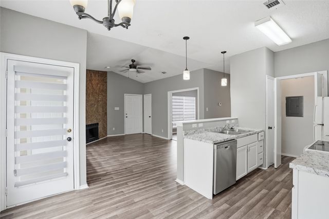 4115 Esters Road 712, Irving, TX 75038