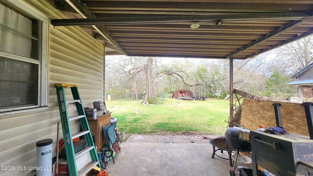 501 Ferriday Drive, Ridgecrest, LA 71334
