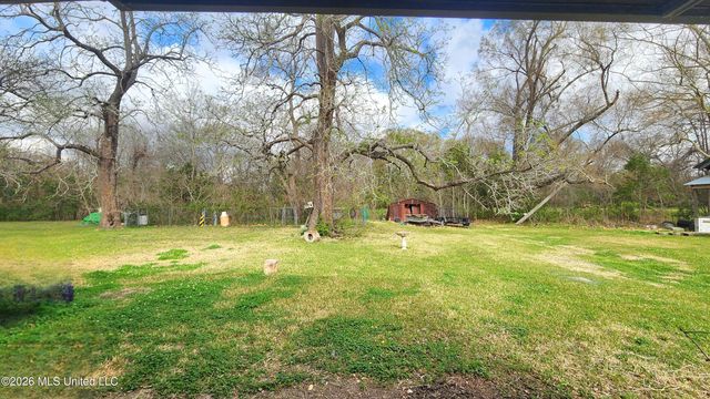 501 Ferriday Drive, Ridgecrest, LA 71334