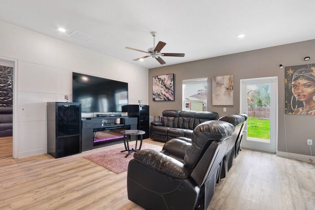 5436 NW South Crisona Court, Port St. Lucie, Port St Lucie, FL 34986