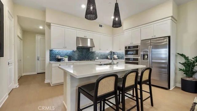 441 Sora, Irvine, CA 92618