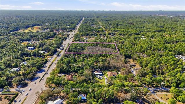 XXXX Golden Gate BLVD W, Naples, FL 34120