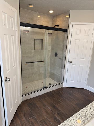 3102 Green Apple Drive, Pearland, TX 77581