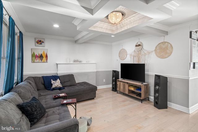 5219 W NORTH AVE, Baltimore, MD 21207