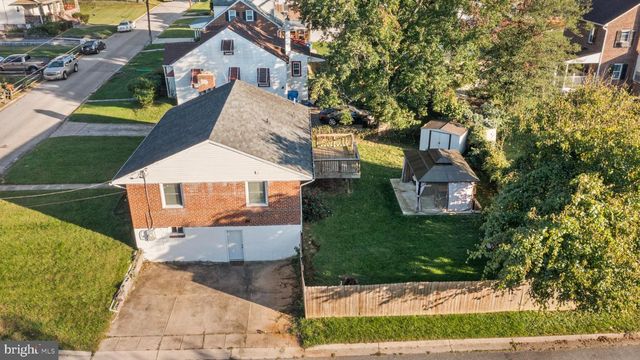 5219 W NORTH AVE, Baltimore, MD 21207