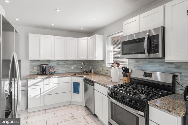 5219 W NORTH AVE, Baltimore, MD 21207