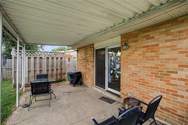 312 Highland Drive, Englewood, OH 45322