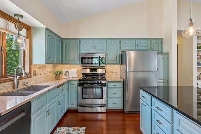 8648 Park Avenue, Saint Bonifacius, MN 55375