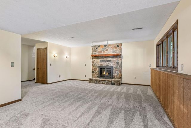 8648 Park Avenue, Saint Bonifacius, MN 55375