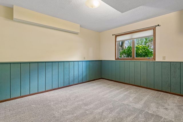 8648 Park Avenue, Saint Bonifacius, MN 55375