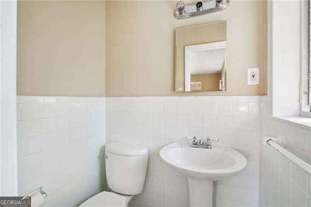 2456 Elmwood Circle SE, Atlanta, GA 30339