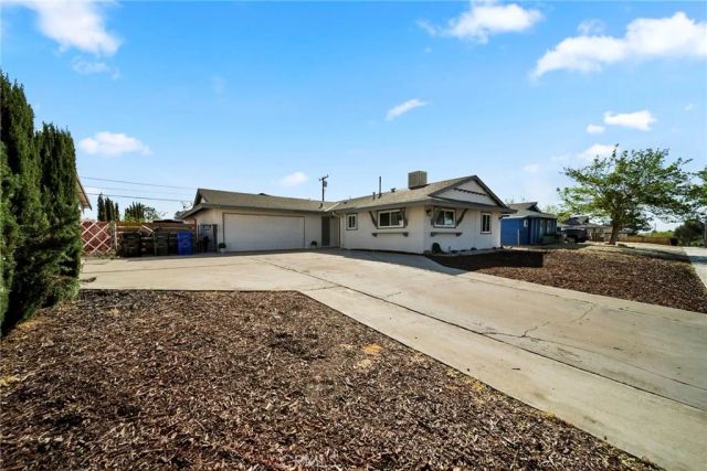 15713 Gazelle St, Victorville, CA 92395